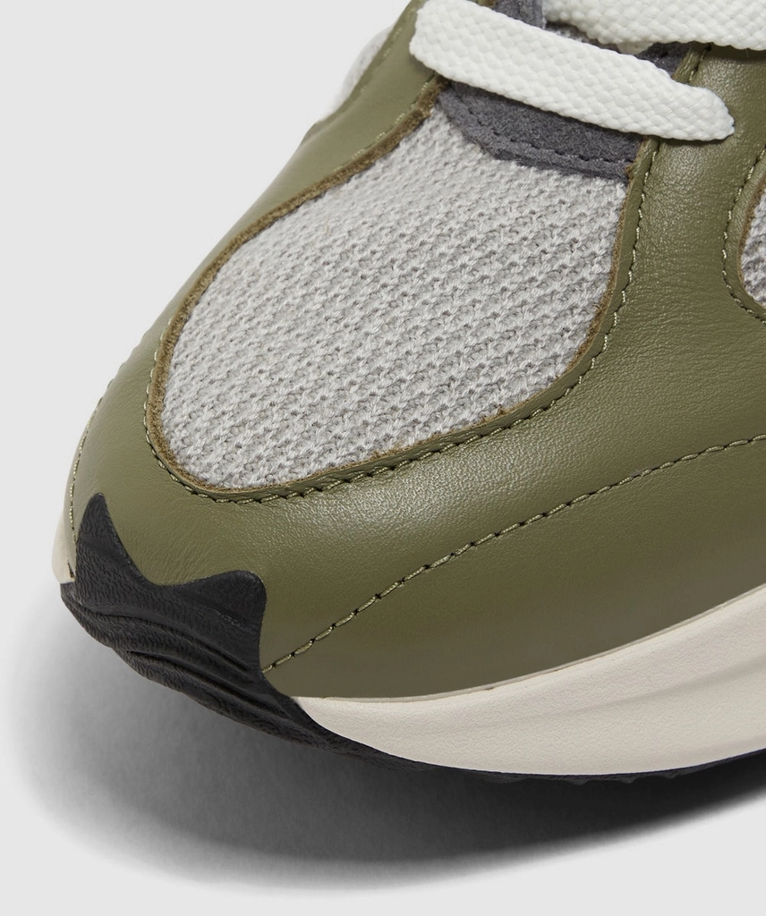 New Balance WRPD runner sneaker